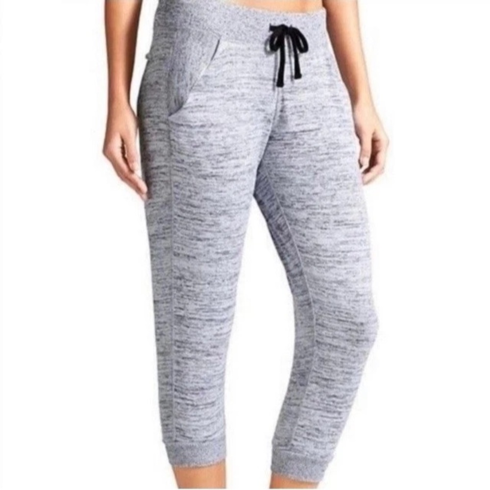 Athleta Gray Marled Capri Joggers with Black Drawstring
